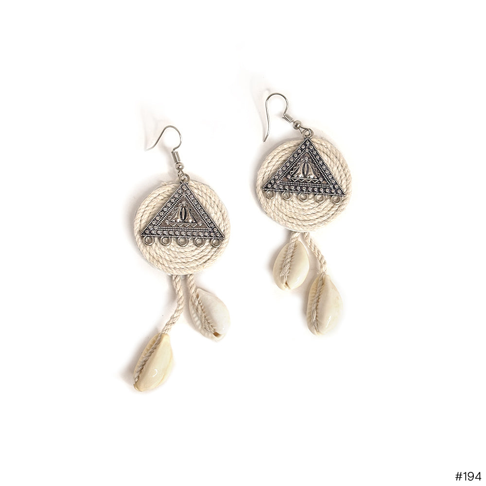 Tribal Triangle - Madhues