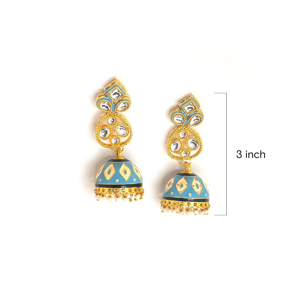 Classic Chic - Madhues