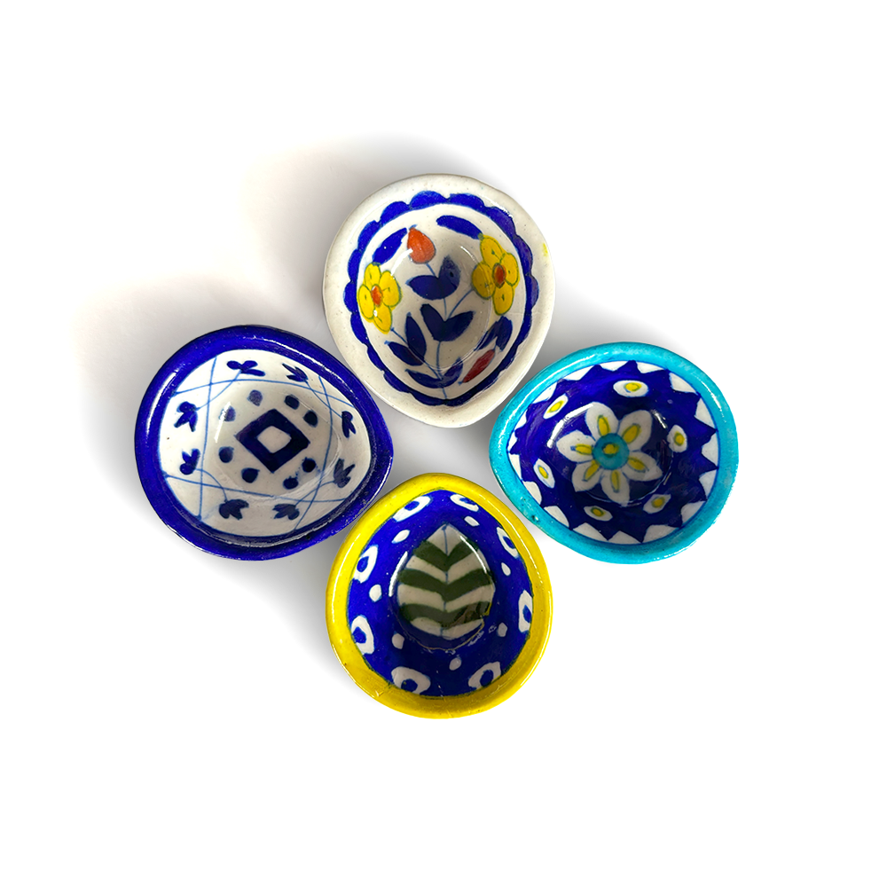Hand-Painted Ceramic Diya Quartet - A Touch of Intimate Glow