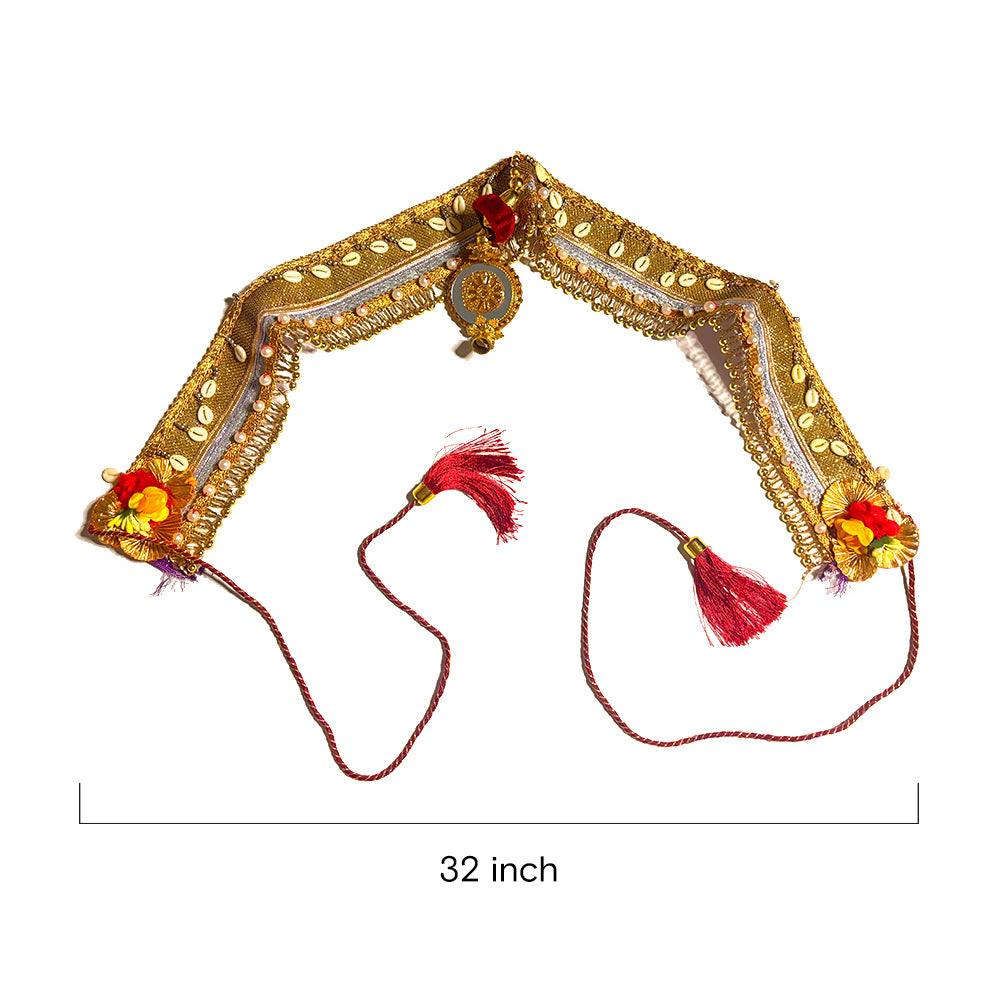 Golden Bandarwal with Red Strings - Madhues