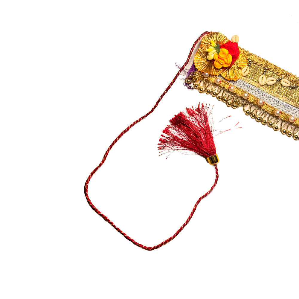 Golden Bandarwal with Red Strings - Madhues