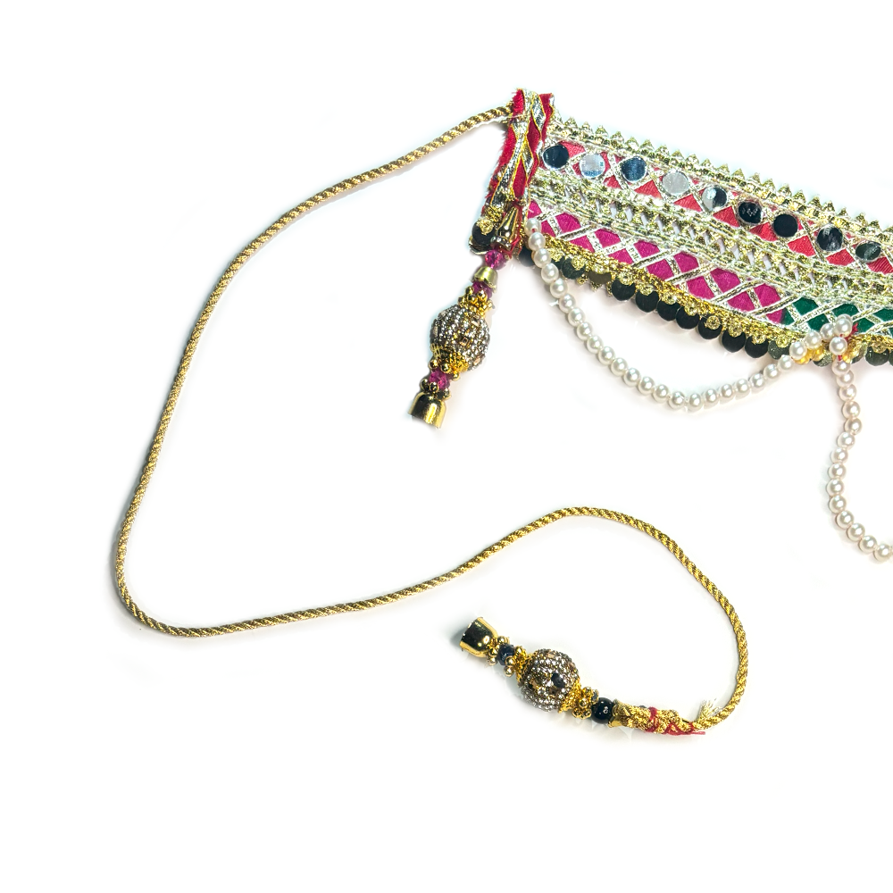 Multicolour Handcrafted Bandarwal - Madhues