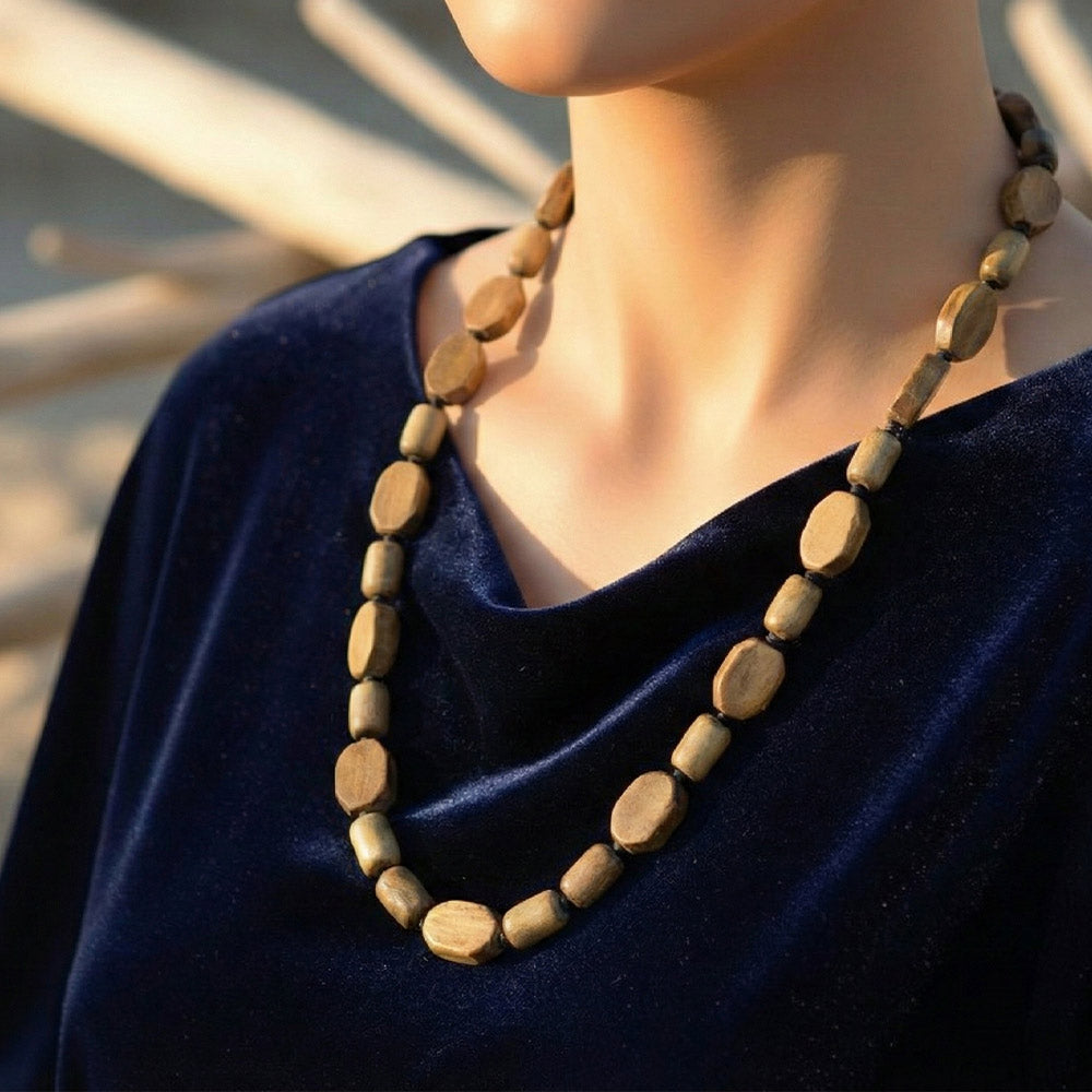 The Pebble Beach Long Necklace