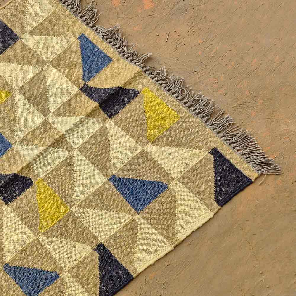 Earthy Tones Pop-of-Color Durrie - Image 4