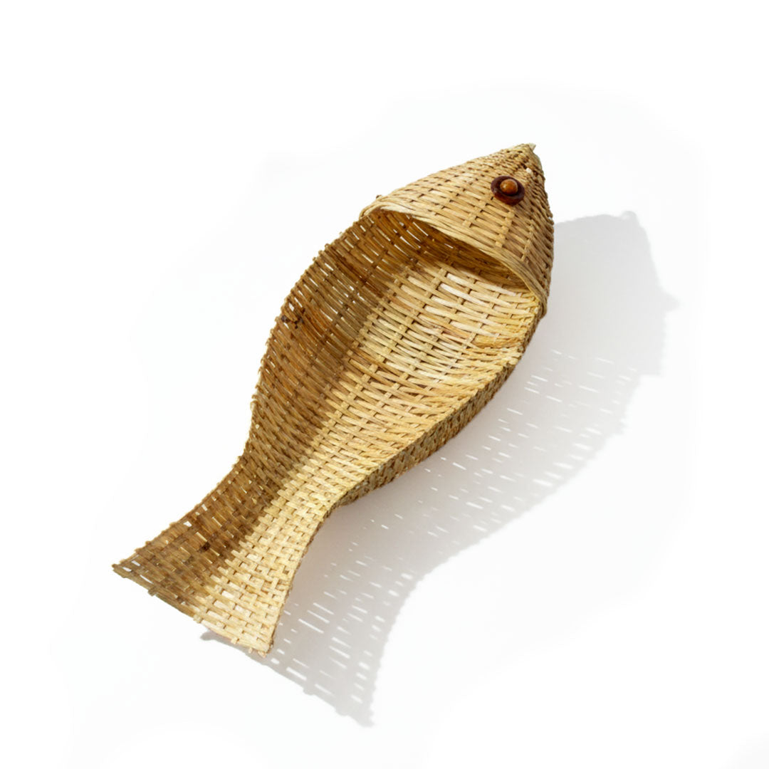 Handcrafted Woven Bamboo Fish-Shaped Decorative Basket