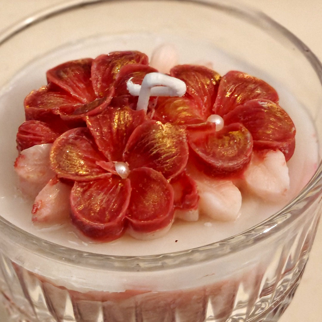 Floral Bloom Scented Candle in Pedestal Glass | Decorative & Relaxing