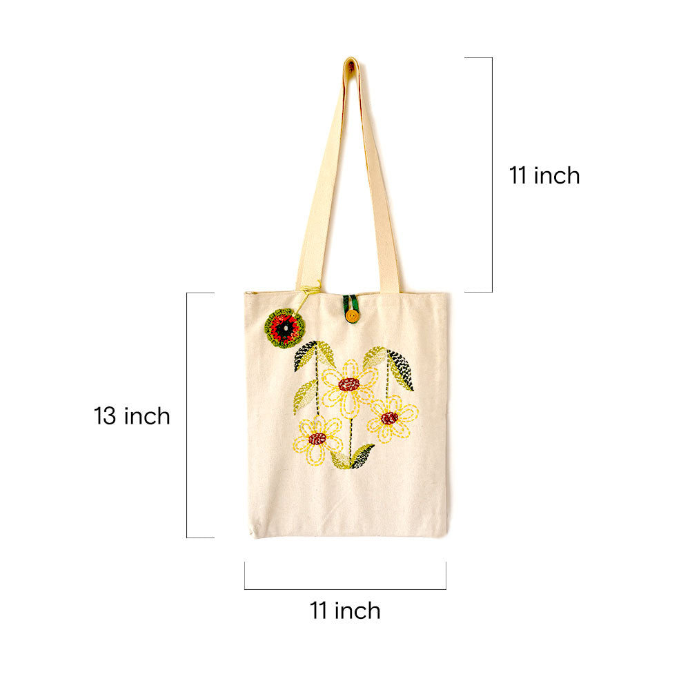 Stylized Daisy Tote