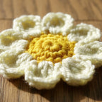 Charming Crochet Daisy Hair Clip - Handmade Floral Accessory