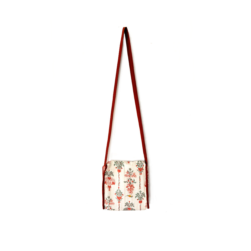 Midnight Glow Quilted Sling Bag - Madhues