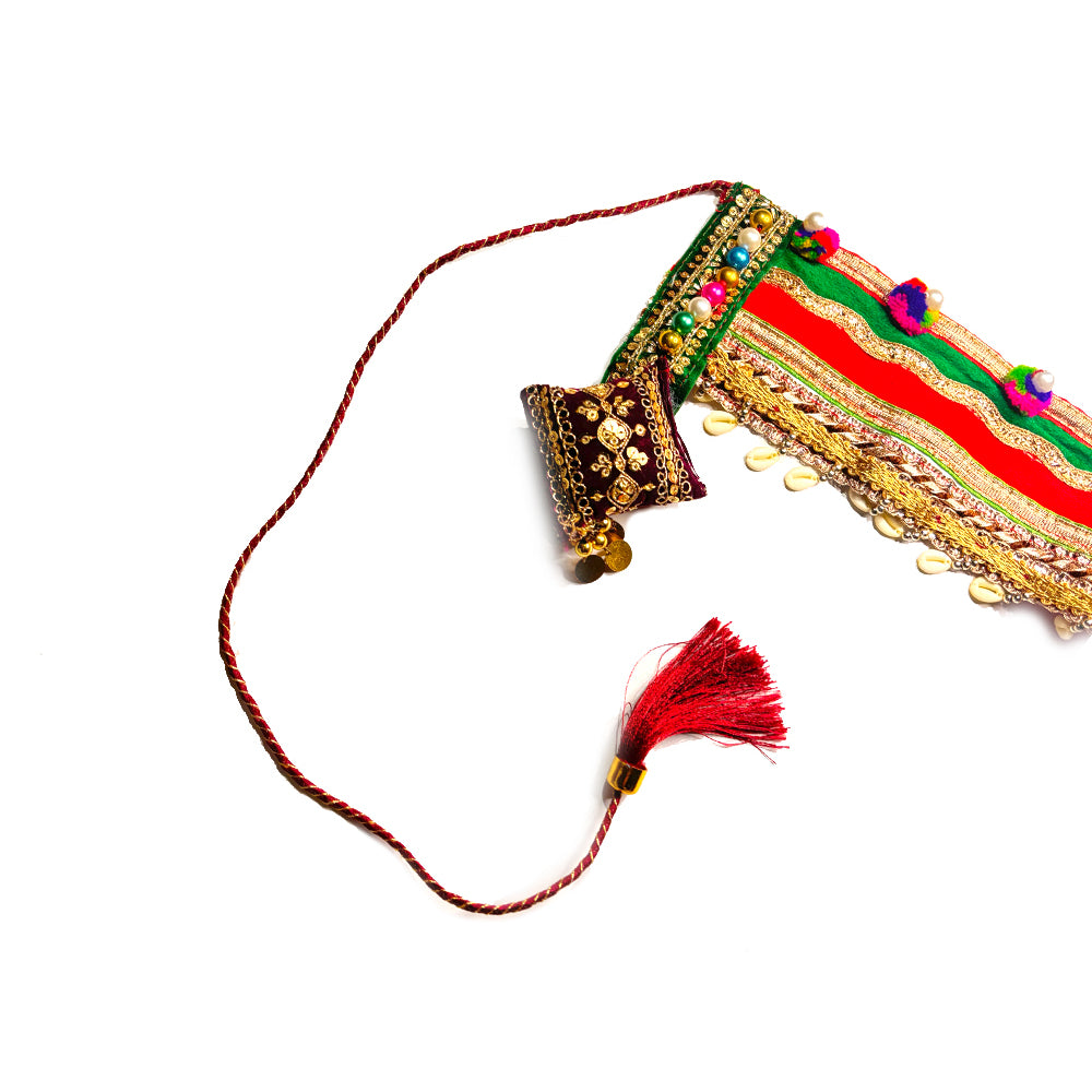 Handcrafted Multicolor Bandarwal with Kodi - Madhues