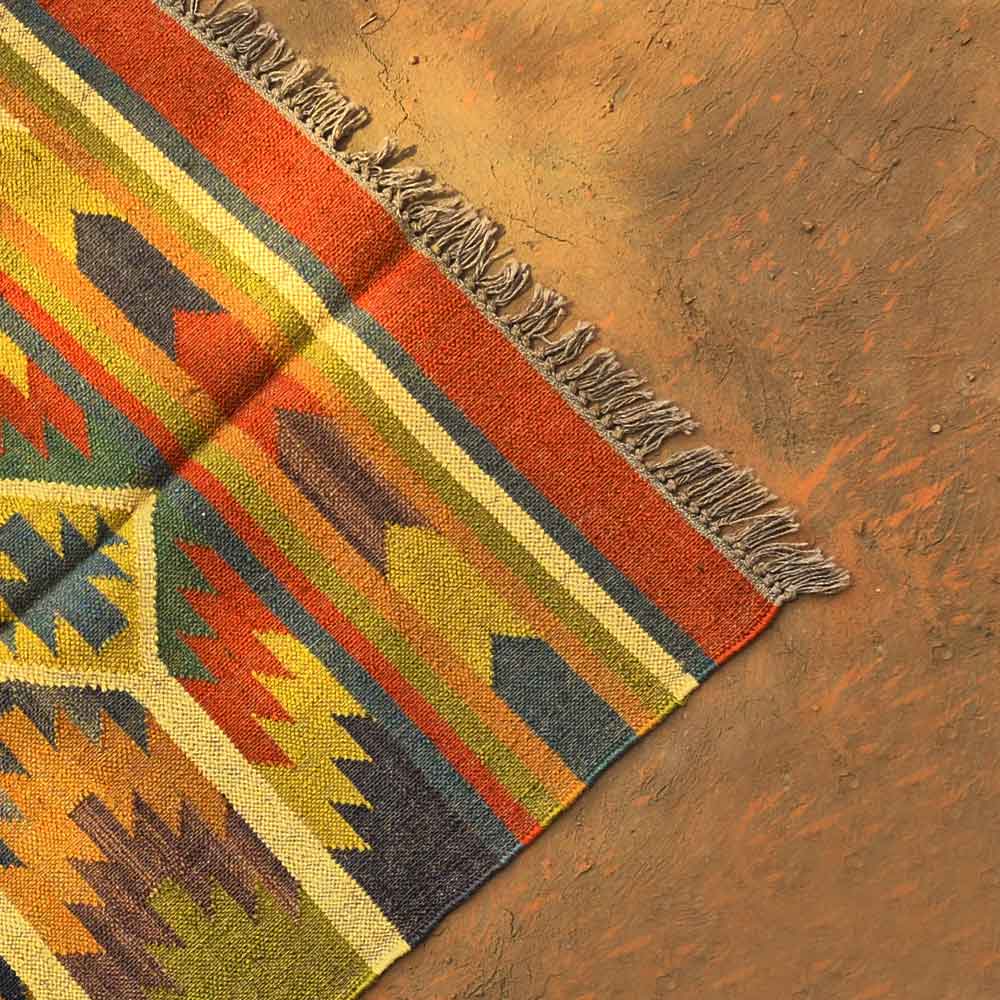 The Autumn Harvest Kilim Area Rug - Image 4