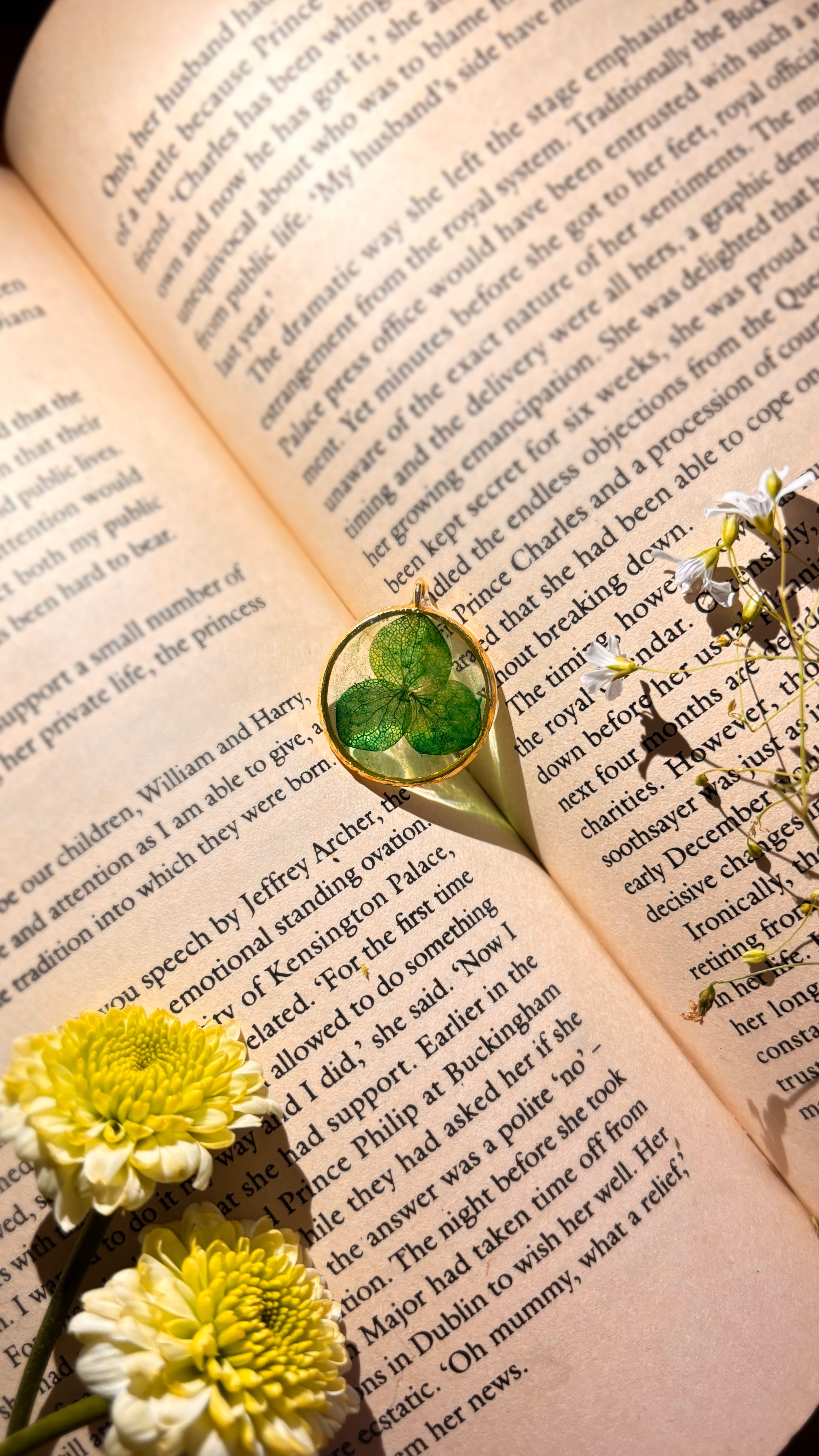 Lucky Clover Charm - Madhues