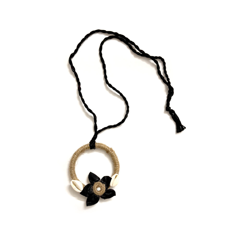 Boho Jute & Cowrie Shell Pendant Necklace - Madhues