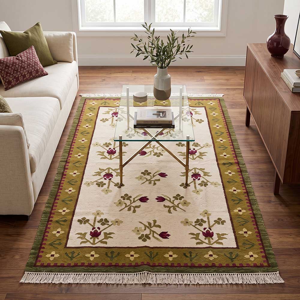 Angled view showing the woven fringe and border detail of the Mirzapur area rug.