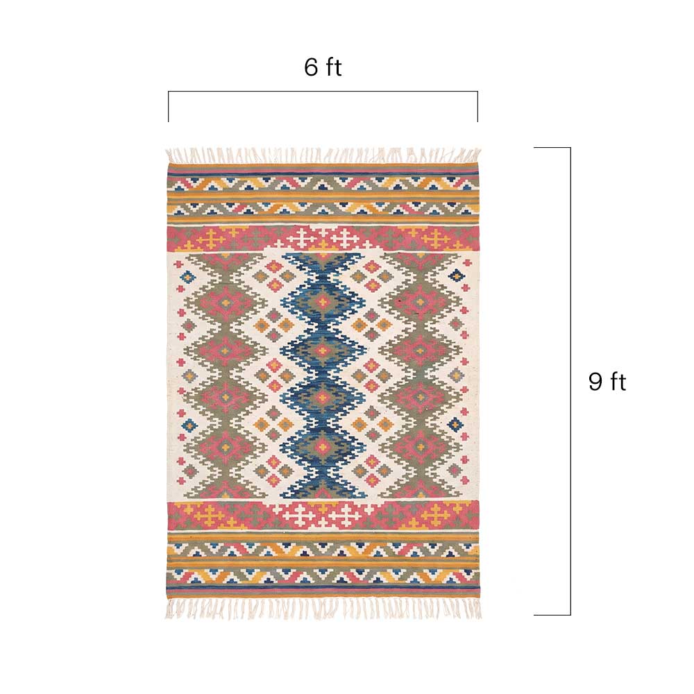 Close-up detail of tight flatweave texture and fringe tassels on Mirzapur geometric rug