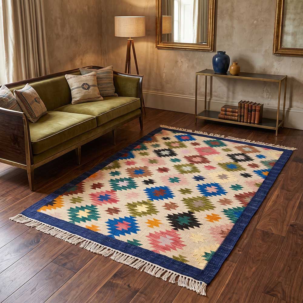 Angled view of the Mirzapur rug displaying the tassel fringe detail and side border stitching.
