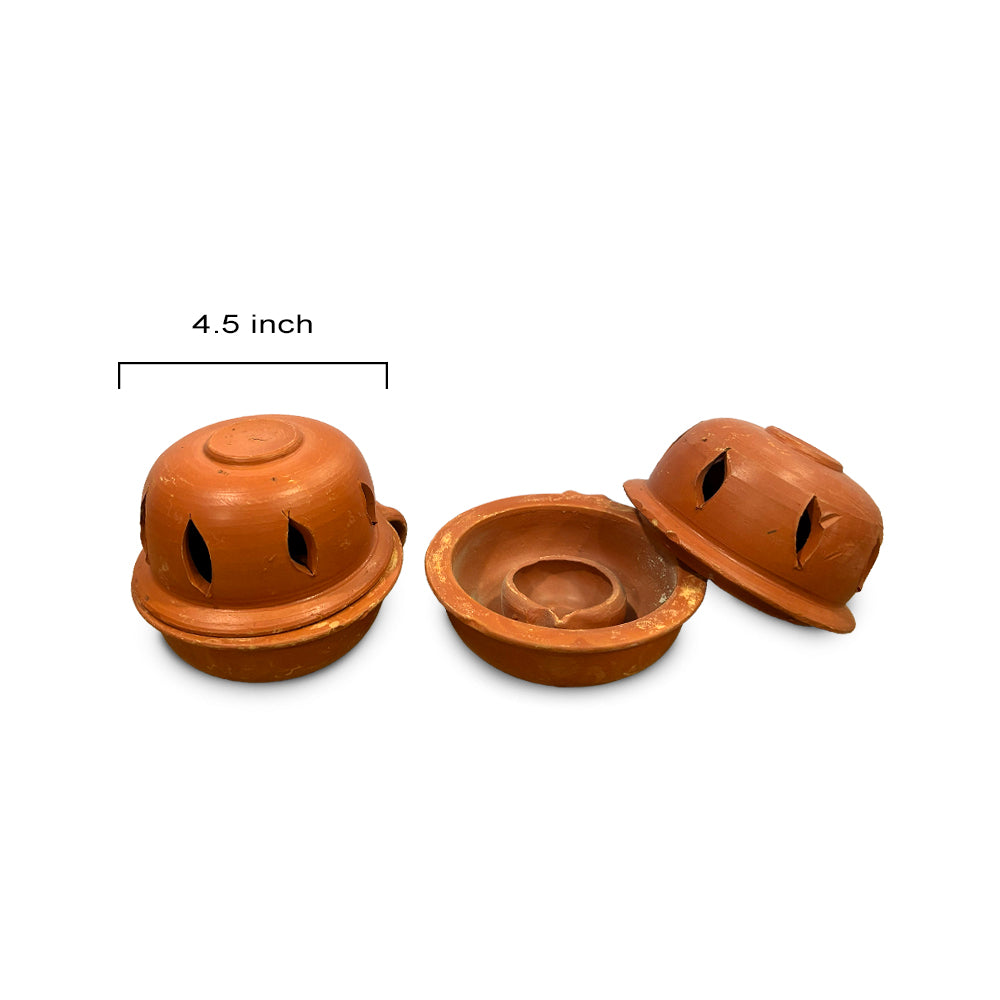 Pokhran Terracotta Essential Oil Burner with Leaf Cutouts