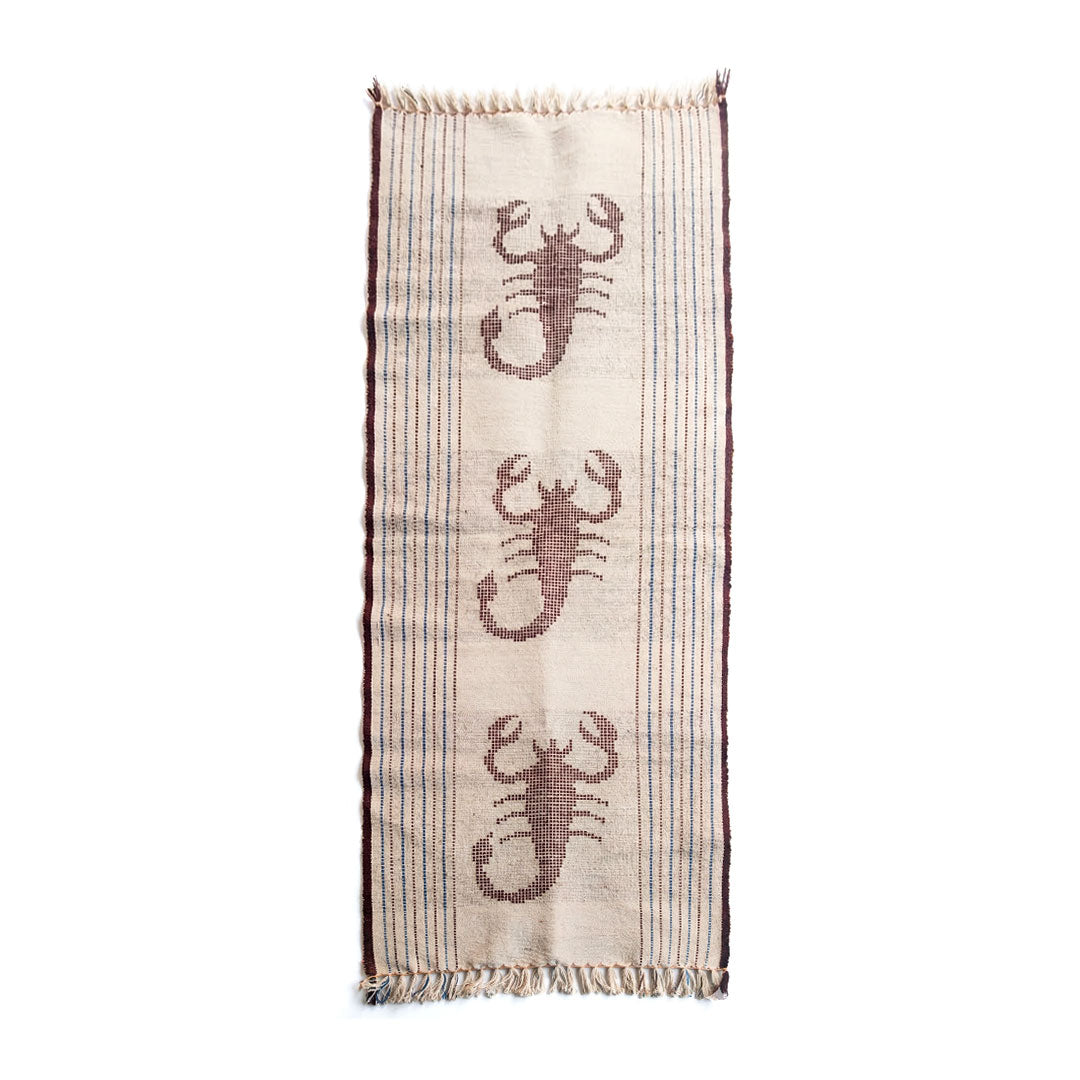 Hand-Woven Dhokra Weaving Scorpion Motif Cream Runner