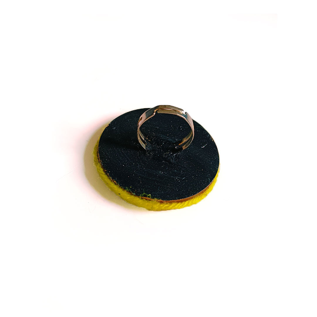 Yellow Jute Mirror Ring
